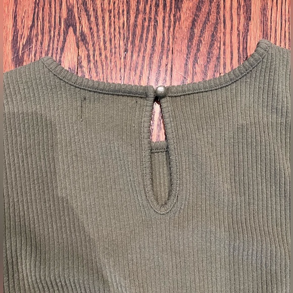 NWOT GIRLS CROPPED JUMPSUIT - Picture 5 of 8